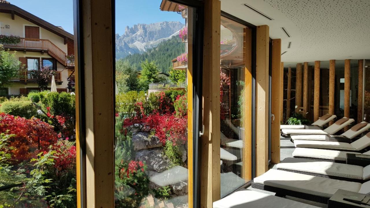 Hotel Gran Paradis Campitello di Fassa Exterior foto